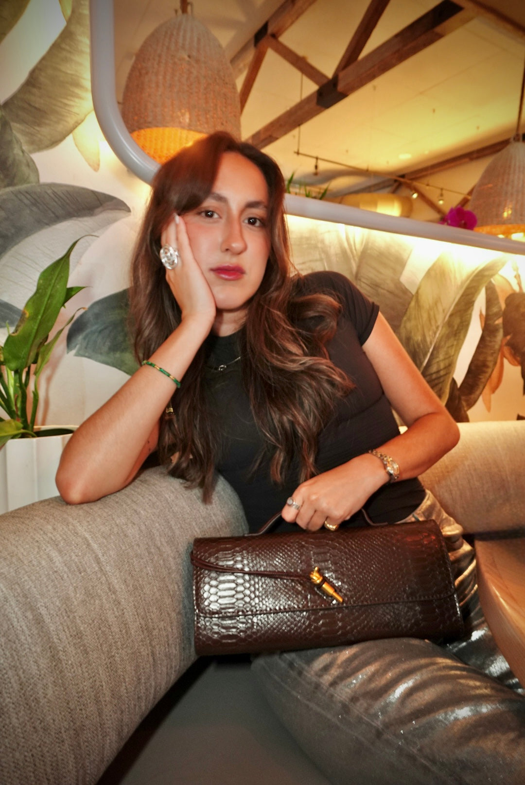 Lari Clutch