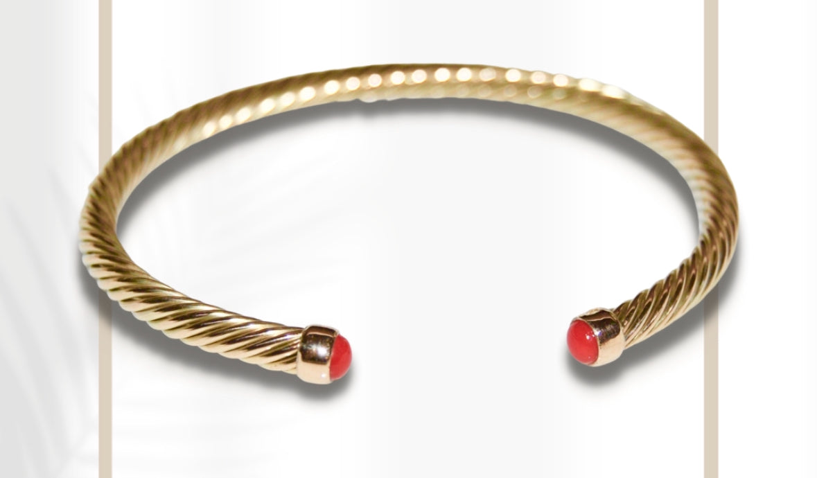 Cruz Bangle Bracelet